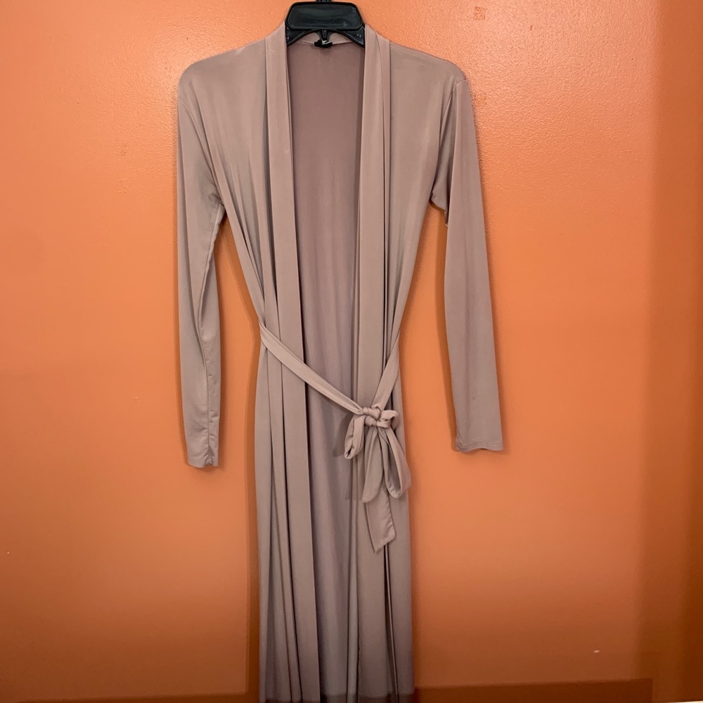 Dusty mauve satin duster